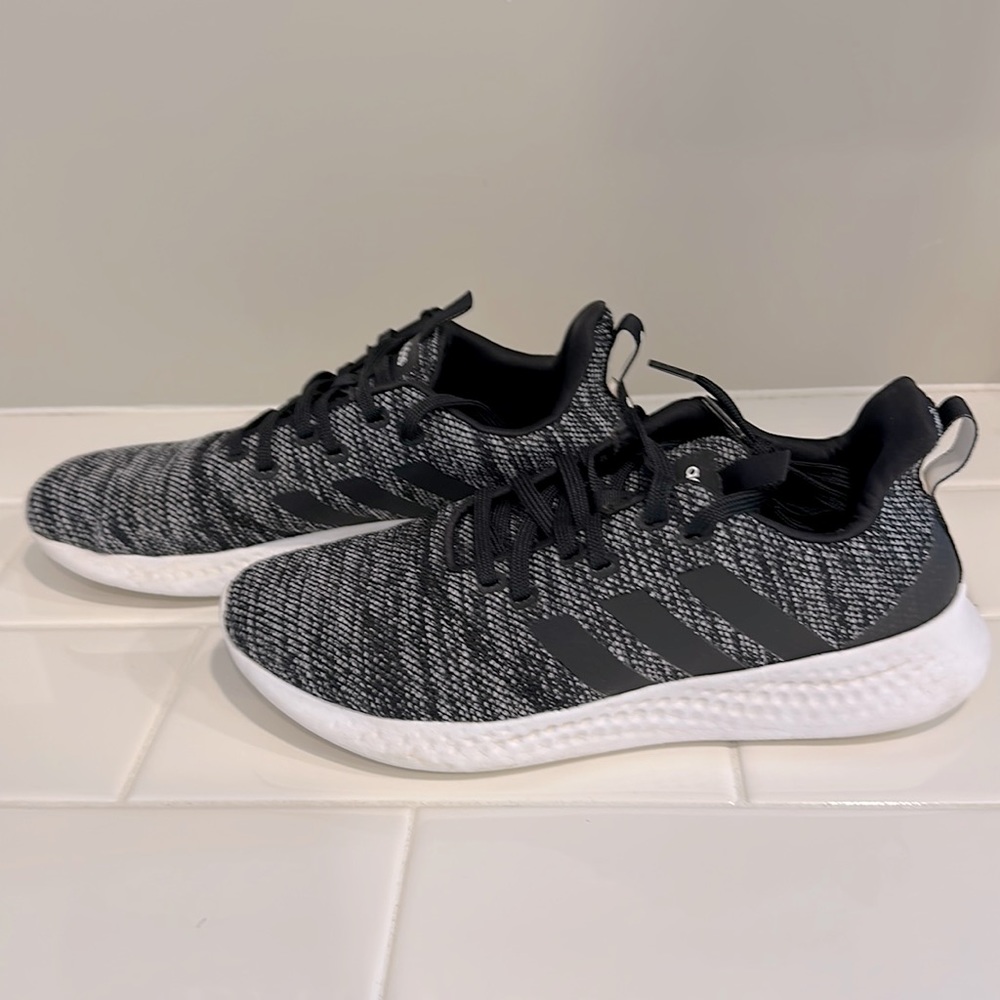 Adidas women’s size 10.5 Black/Grey